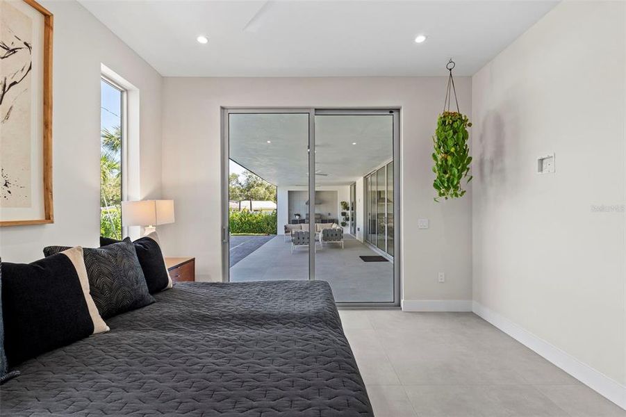 Furnished interior view inside a new home in , Belleair (Image 14).