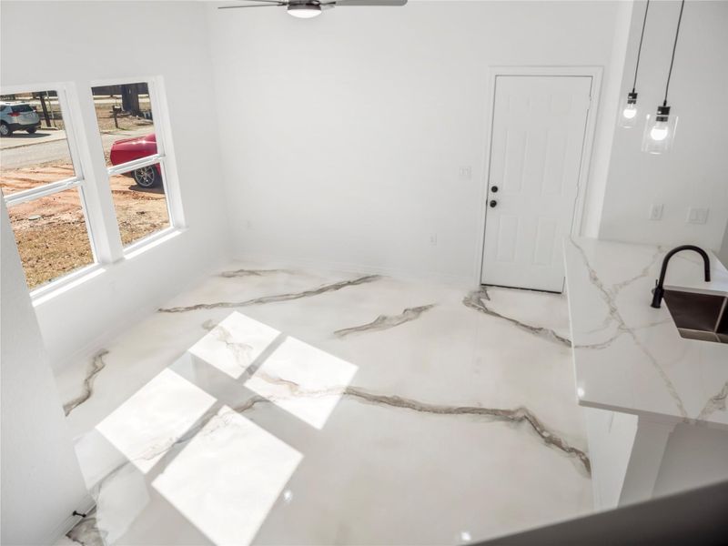 Image 20 of a home in .