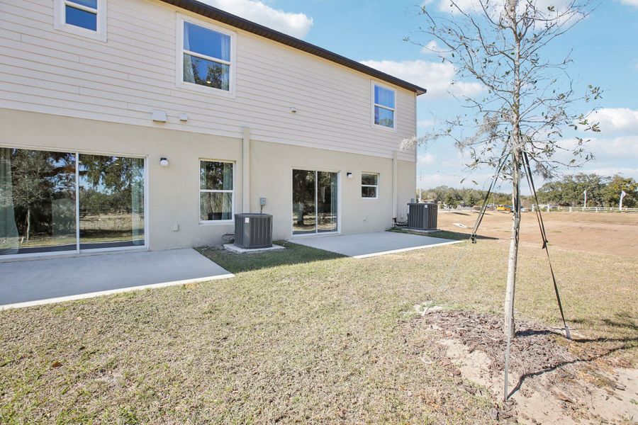 Exterior details and patio area of a home in Oak Creek Preserve, Lakeland (Image 27). Exterior details and patio area of a home in Oak Creek Preserve, Lakeland (Image 27).