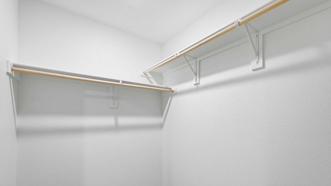 Representative unfurnished interior of a home built from the Barton by D.R. Horton in Maplewood Meadows, Forney (Image 16).