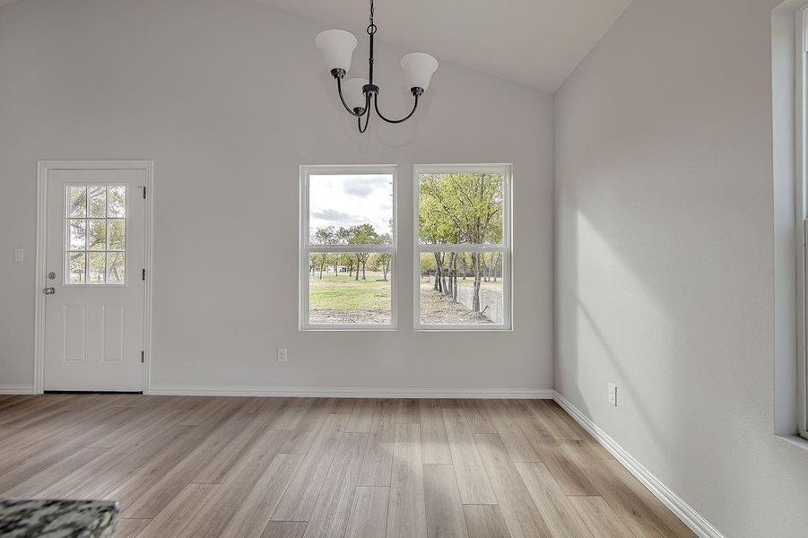 Spacious, unfurnished interior of a new home in , Fort Worth (Image 24).