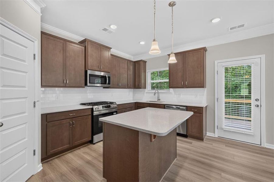 Furnished interior view inside a new home in Jones Ridge, Dallas (Image 6).
