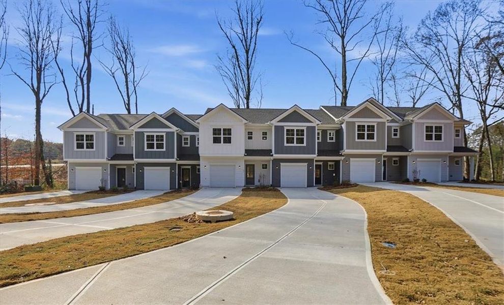 Front exterior of a new home in , Lavonia, GA, highlighting curb appeal (Image 15).