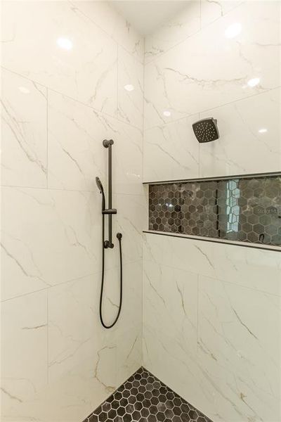 Close-up of interior finishes inside a home in , Weeki Wachee (Image 25).