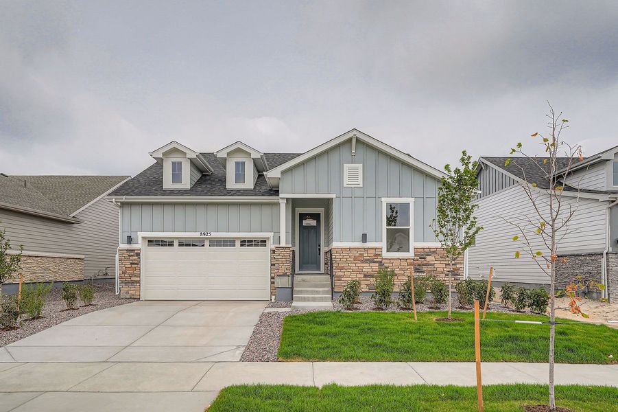 8925 S Riviera Way front of home