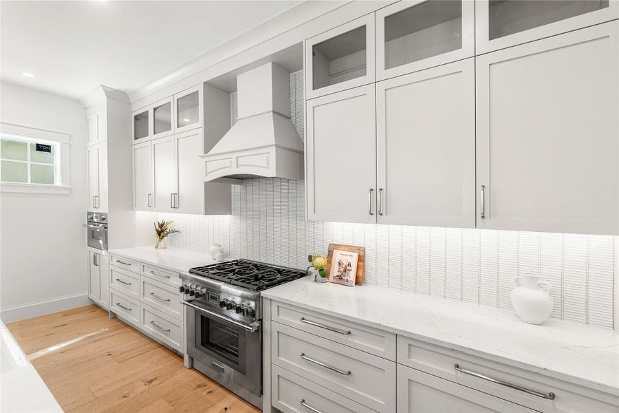 Furnished interior view inside a new home in , Delray Beach (Image 29). Furnished interior view inside a new home in , Delray Beach (Image 29).