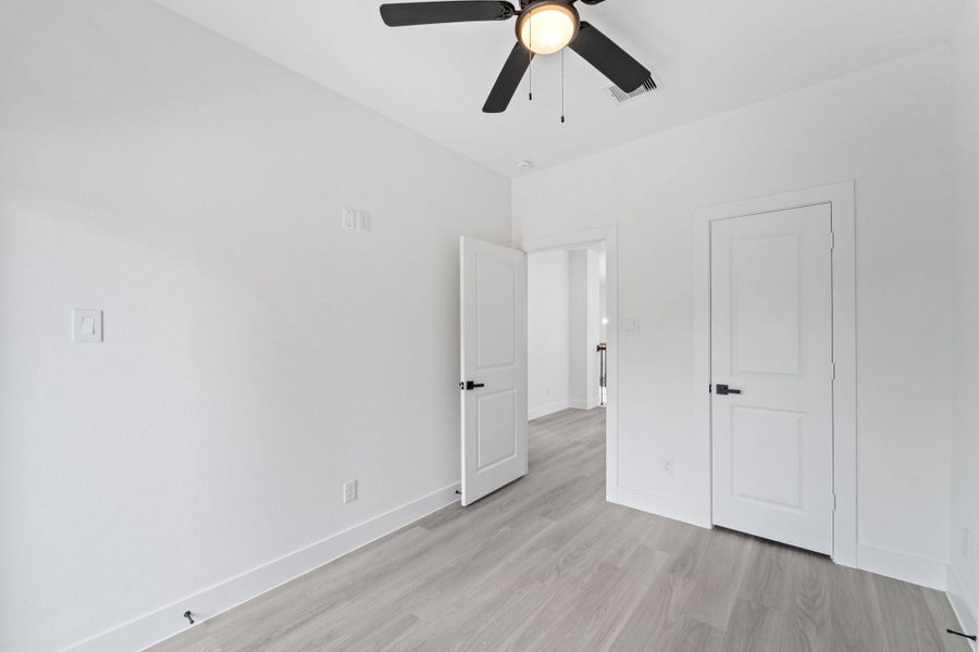 Another view of secondary rooms Another view of secondary rooms