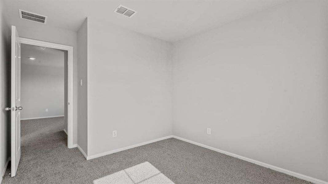 Spacious, unfurnished interior of a new home in Rosewood at Beltmill, Fort Worth (Image 31).