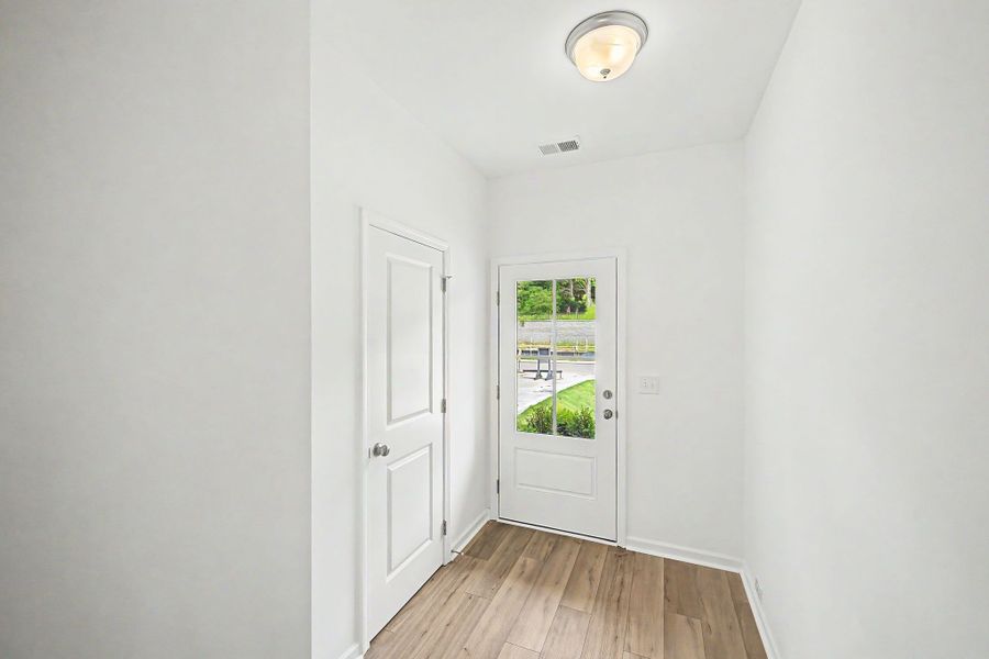Spacious, unfurnished interior of a new home in Ironhorse, Dickson (Image 22).