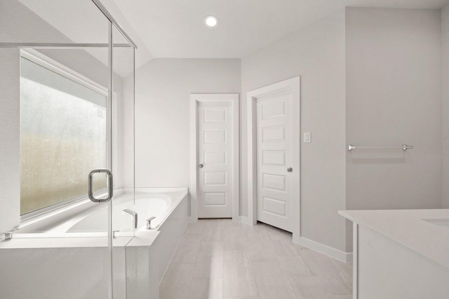 Image 24 of a home in Cypresswood Landing.