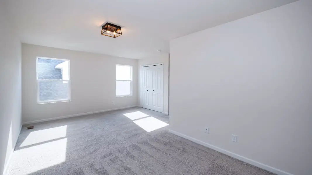 Representative unfurnished interior of a home built from the The Kettering by Norfolk Homes in Offsite Builds Southern Michigan, Ann Arbor (Image 53).