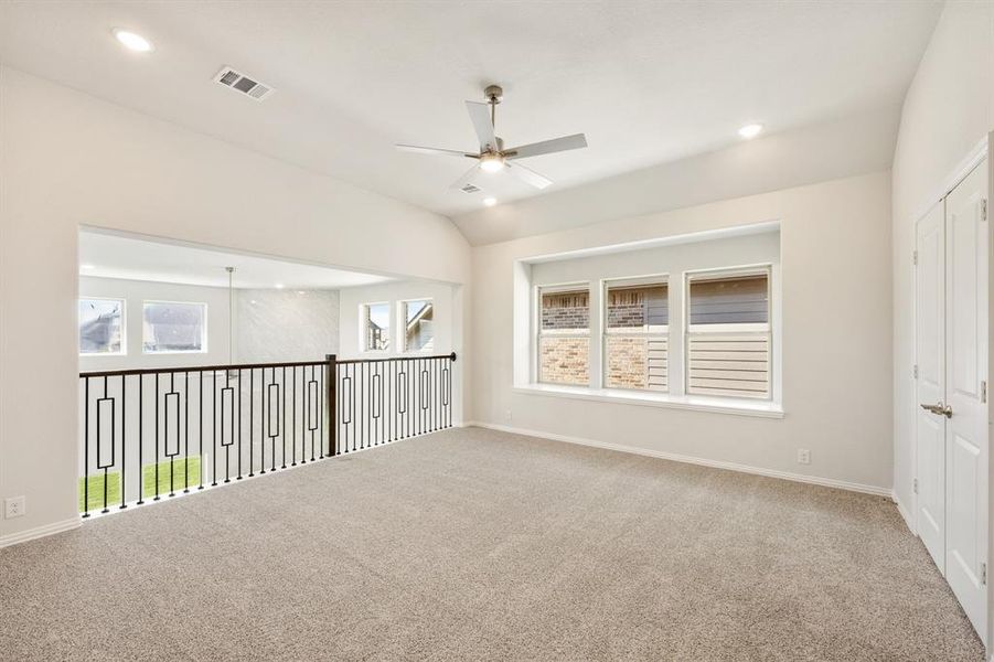 Spacious, unfurnished interior of a new home in Hampton Park, Glenn Heights (Image 23). Spacious, unfurnished interior of a new home in Hampton Park, Glenn Heights (Image 23).