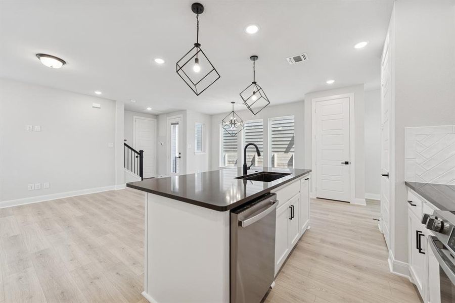Furnished interior view inside a new home in Painted Tree Woodland West – Cottages, McKinney (Image 8). Furnished interior view inside a new home in Painted Tree Woodland West – Cottages, McKinney (Image 8).