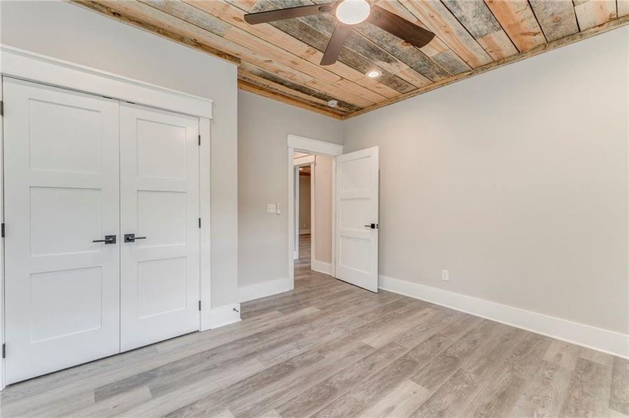 Spacious, unfurnished interior of a new home in , Ranger (Image 71).