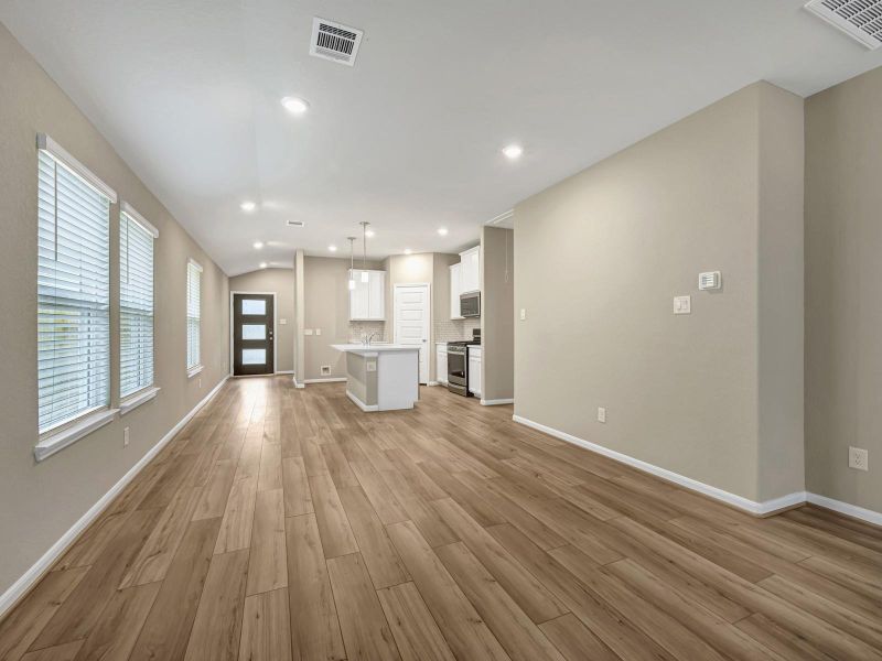 Spacious, unfurnished interior of a new home in Montgomery Oaks - Premier, Conroe (Image 13). Spacious, unfurnished interior of a new home in Montgomery Oaks - Premier, Conroe (Image 13).