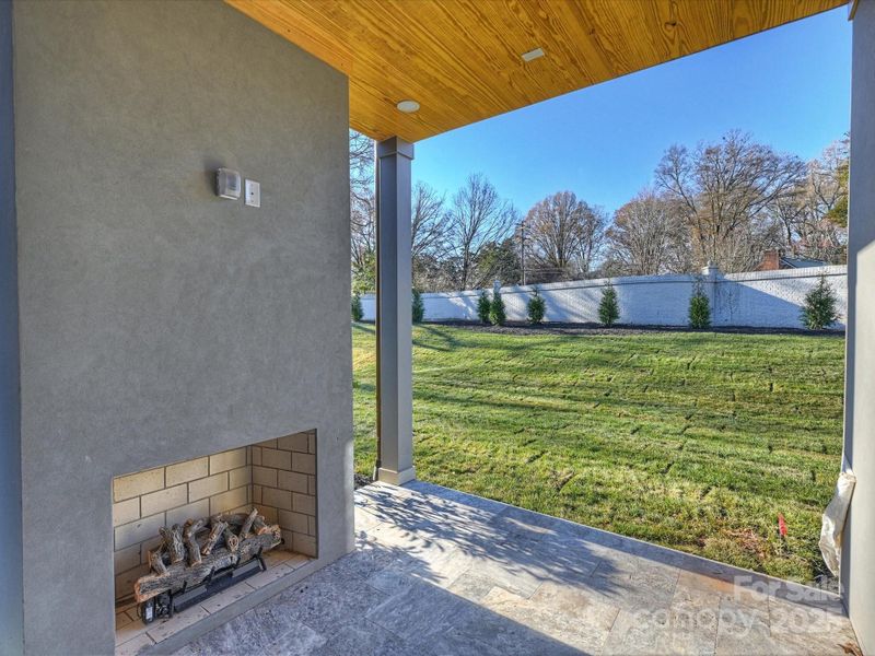 Exterior details and patio area of a home in , Charlotte (Image 3).