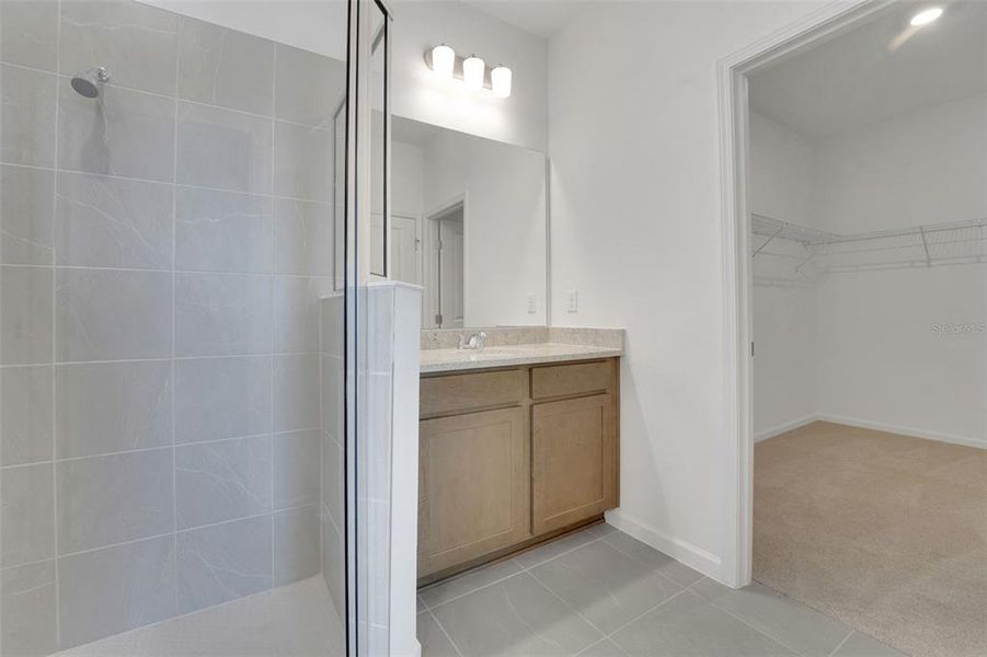 Furnished interior view inside a new home in Annabelle Estates, Winter Haven (Image 6).