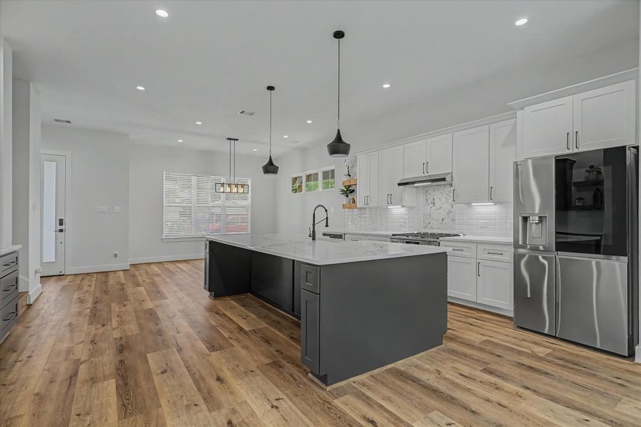 A spacious 27.1 cu. ft. side-by-side smart refrigerator in stainless steel. Features LG’s signature Craft Ice maker, producing slow-melting round ice spheres for an elevated entertaining experience. Wi-Fi enabled for remote monitoring and control.