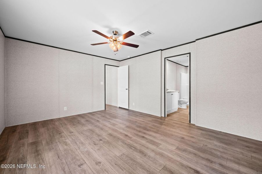 Spacious, unfurnished interior of a new home in , Lake City (Image 31).