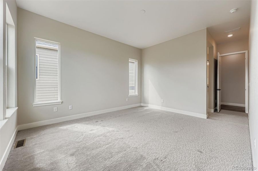 Spacious, unfurnished interior of a new home in Hillside at Castle Rock, Castle Rock (Image 21). Spacious, unfurnished interior of a new home in Hillside at Castle Rock, Castle Rock (Image 21).
