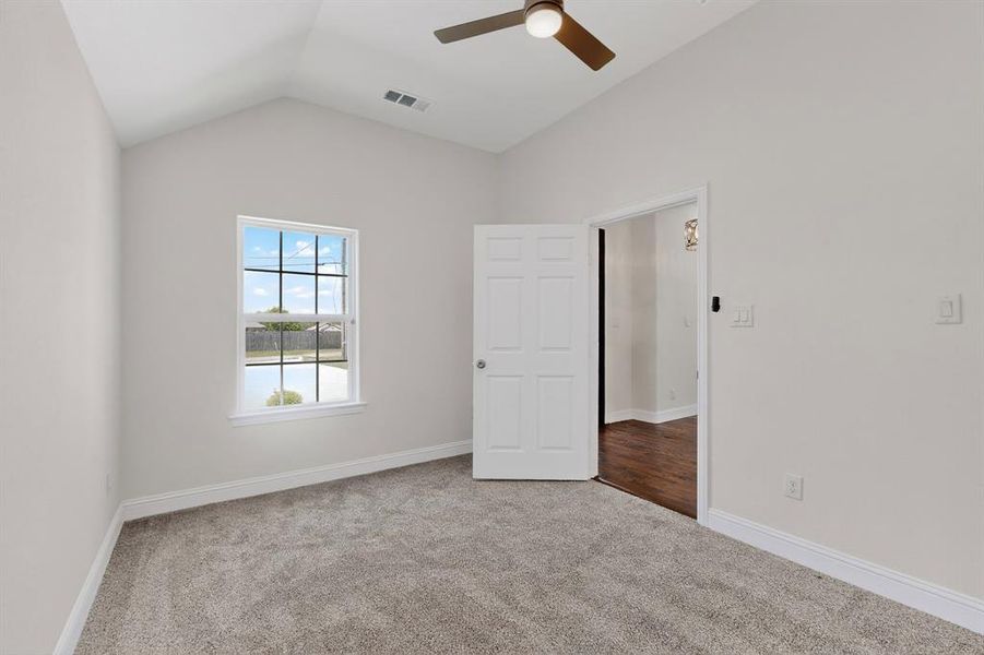 Spacious, unfurnished interior of a new home in , Ferris (Image 30).