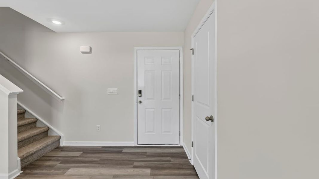 Spacious, unfurnished interior of a new home in Cedar Gap, Fountain Inn (Image 15). Spacious, unfurnished interior of a new home in Cedar Gap, Fountain Inn (Image 15).