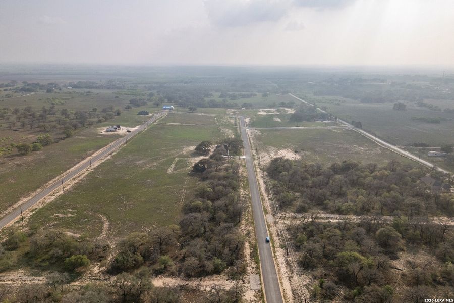 Natural landscape and outdoor views near  in Floresville (Image 41).