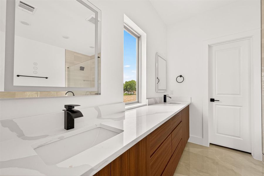 Furnished interior view inside a new home in , Houston (Image 14).