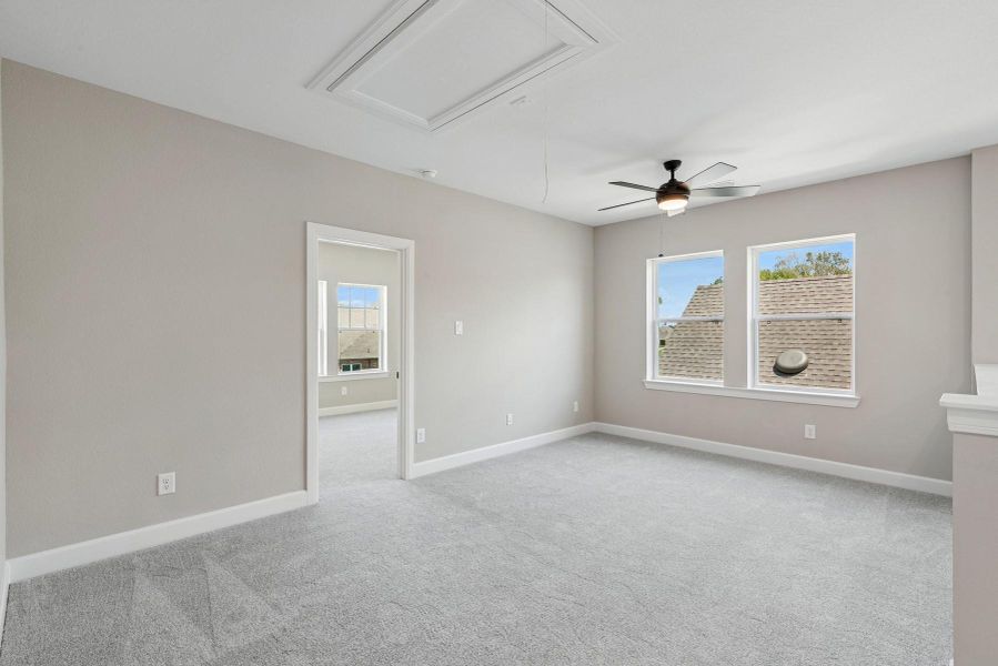 Spacious, unfurnished interior of a new home in Riceland 60’ Homesites, Mont Belvieu (Image 15).