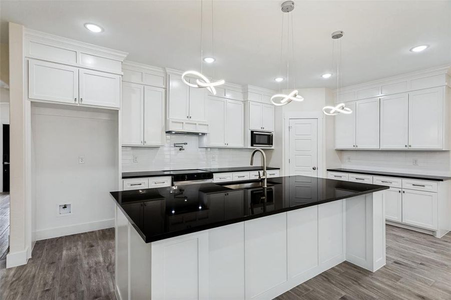Furnished interior view inside a new home in , Fort Worth (Image 7).