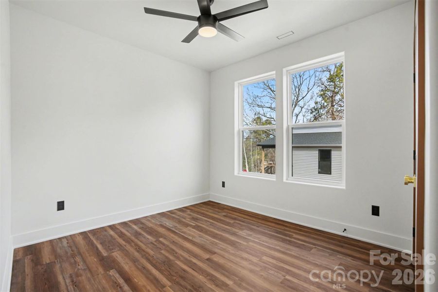 Spacious, unfurnished interior of a new home in , Concord (Image 12).