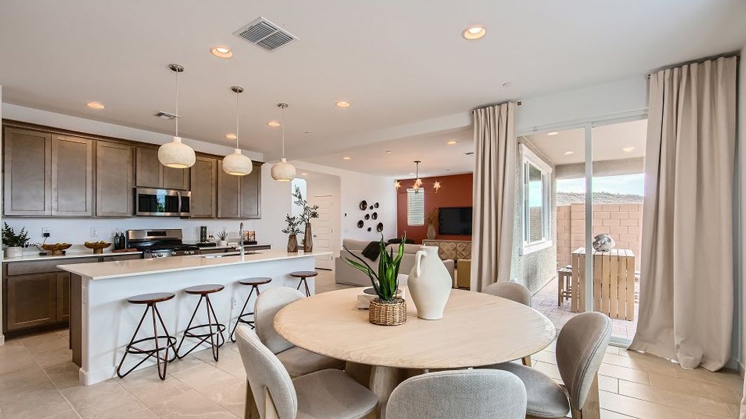 3524 Cottonwood Dining 2of2 F1 Base5