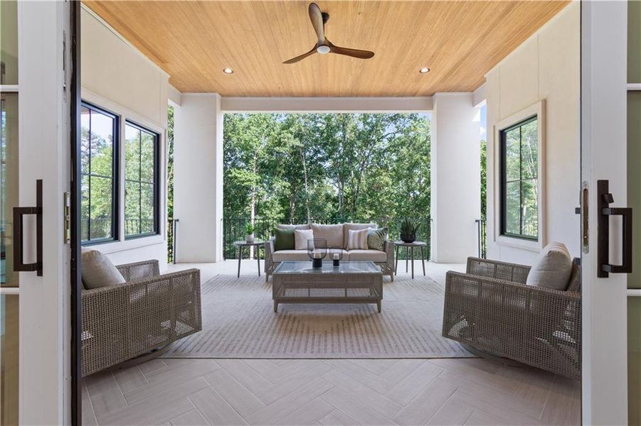 Exterior details and patio area of a home in , Alpharetta (Image 34).