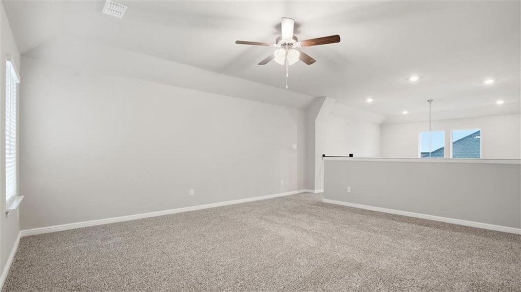 Spacious, unfurnished interior of a new home in Eden Ranch, Arlington (Image 27). Spacious, unfurnished interior of a new home in Eden Ranch, Arlington (Image 27).