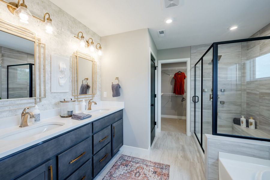 Representative furnished interior of a home built from the Avery by Fischer Homes in Pickens Bluff, Hiram (Image 58).