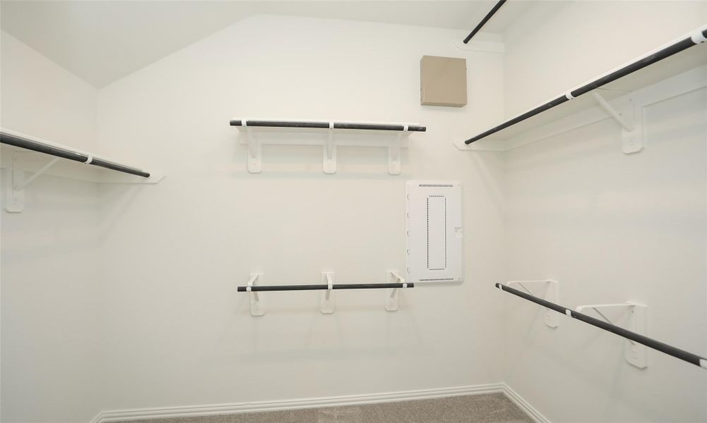 Image 18 of a home in River Ranch.