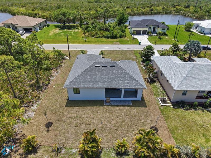 Exterior details and patio area of a home in , Placida (Image 21).