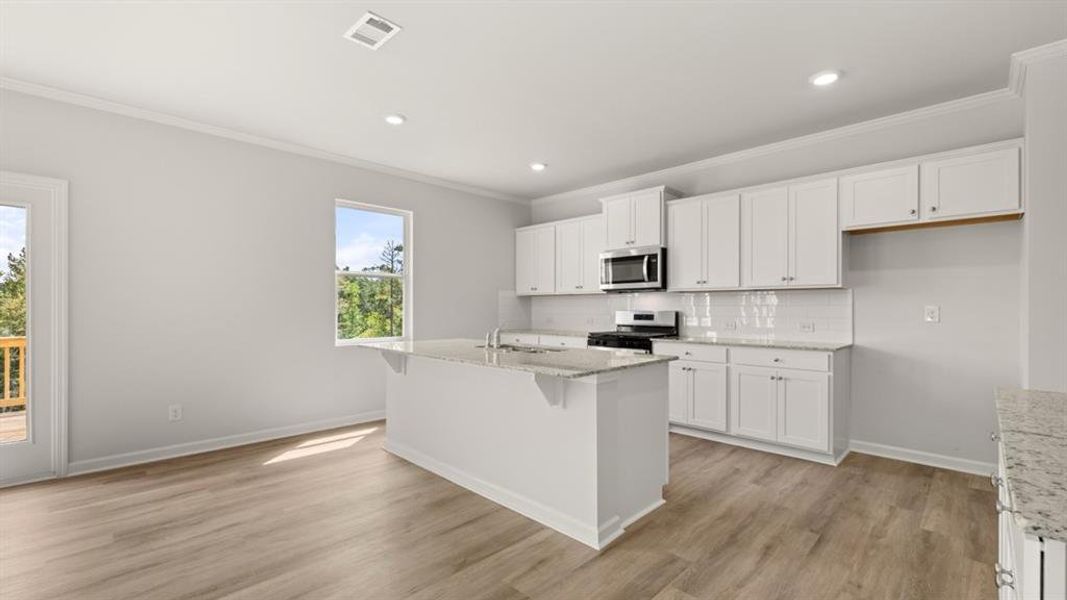 Furnished interior view inside a new home in Sheffield Highlands, Dallas (Image 10).