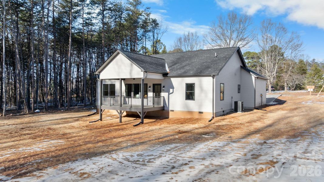 Exterior details and patio area of a home in , Lincolnton (Image 25).