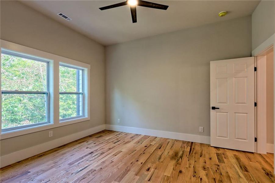 Spacious, unfurnished interior of a new home in , Clayton (Image 19).
