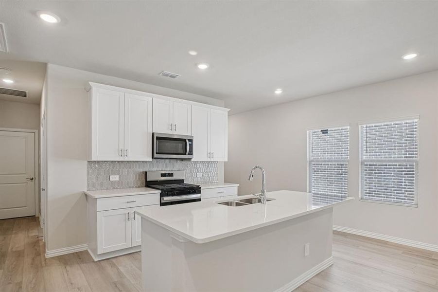 Photo is not of the actual home, but is an inspirational photo of builder’s model home and may depict options, furnishings, and/or decorator features that are not included.