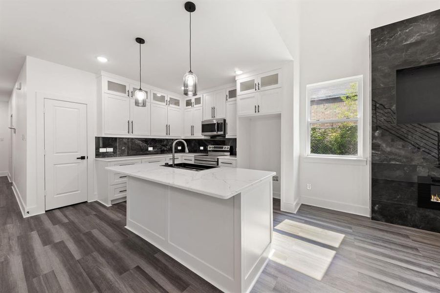 Furnished interior view inside a new home in , Dallas (Image 14). Furnished interior view inside a new home in , Dallas (Image 14).