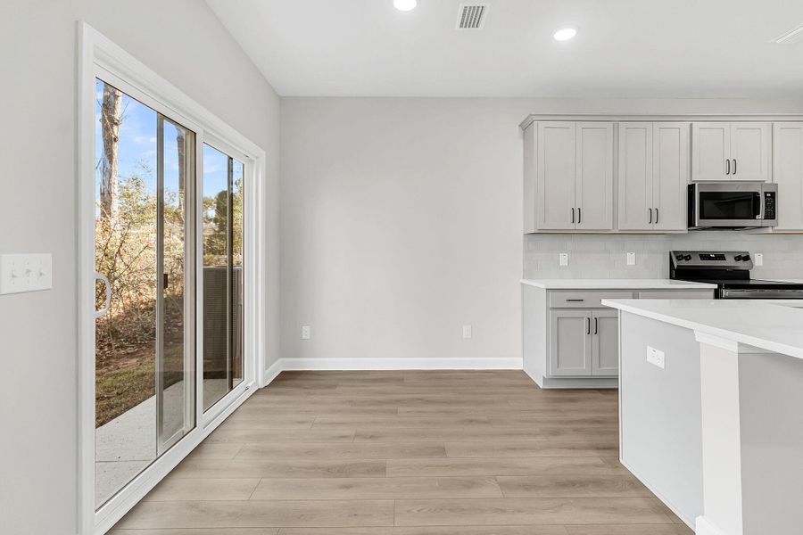 Image 33 of a home in .