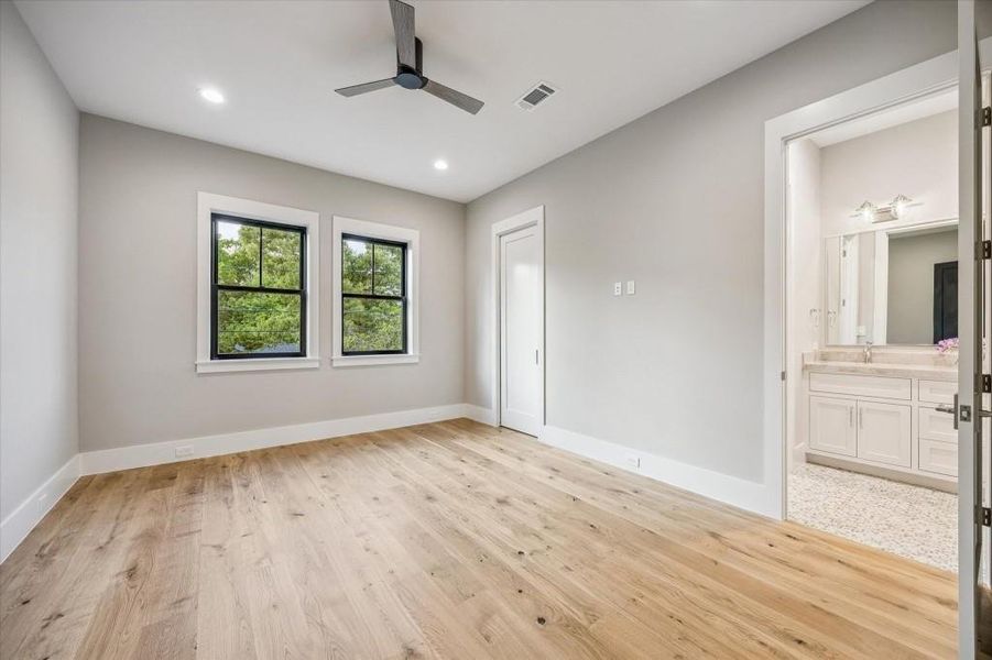 Spacious, unfurnished interior of a new home in , Houston (Image 25). Spacious, unfurnished interior of a new home in , Houston (Image 25).