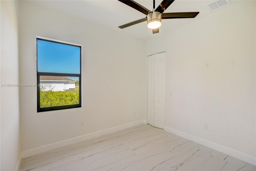 Spacious, unfurnished interior of a new home in , Lehigh Acres (Image 16).