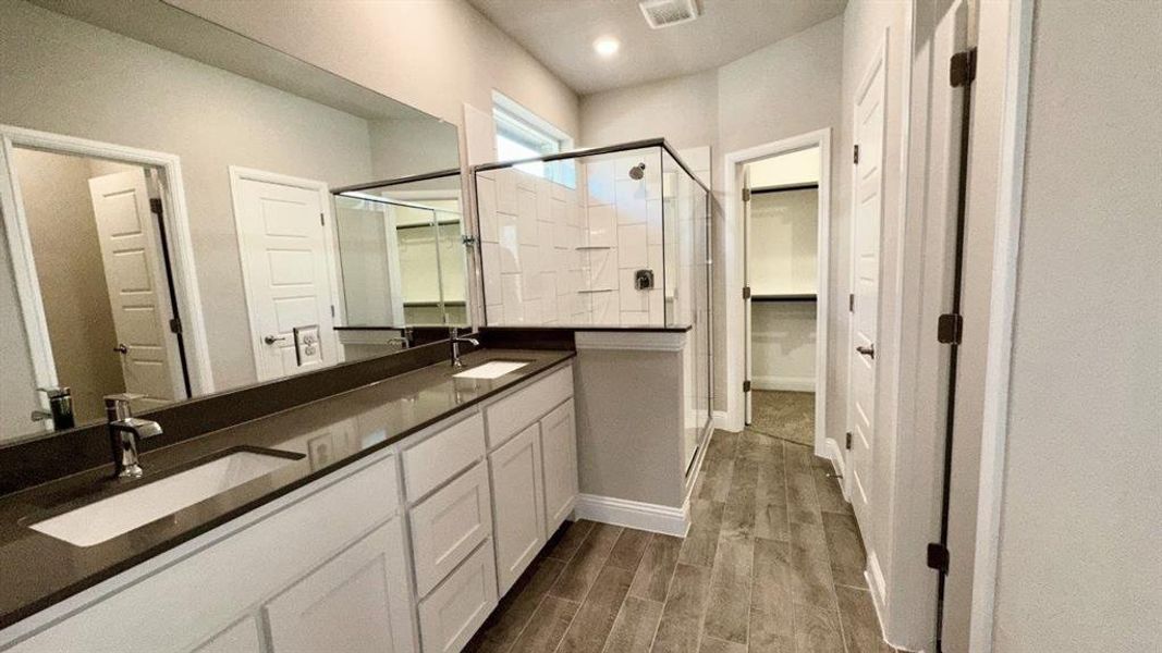 Furnished interior view inside a new home in Eagle Creek, Denton (Image 6). Furnished interior view inside a new home in Eagle Creek, Denton (Image 6).