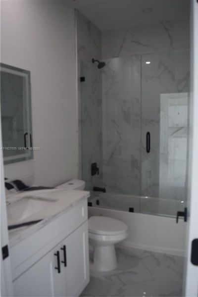 Furnished interior view inside a new home in , Lehigh Acres (Image 7). Furnished interior view inside a new home in , Lehigh Acres (Image 7).