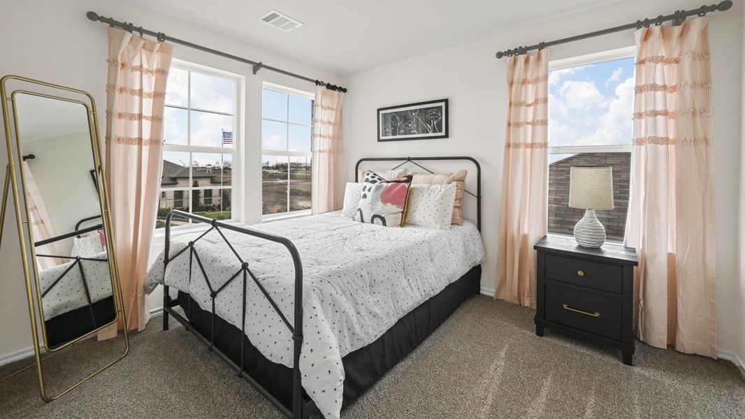 Furnished interior view inside a new home in Blaire Lake, Tyler (Image 19).