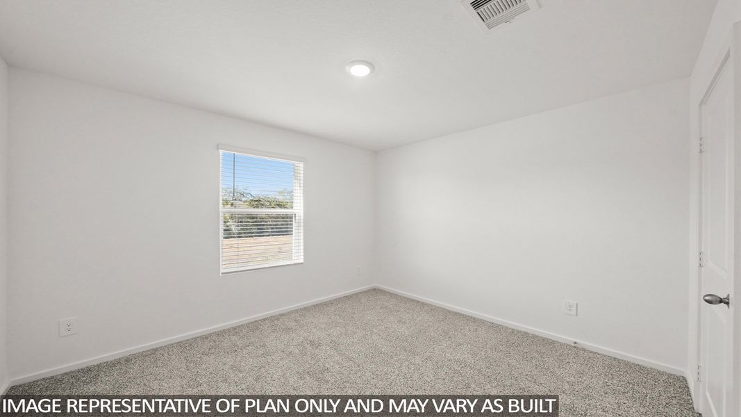 Spacious, unfurnished interior of a new home in Sunterra, Katy (Image 13).