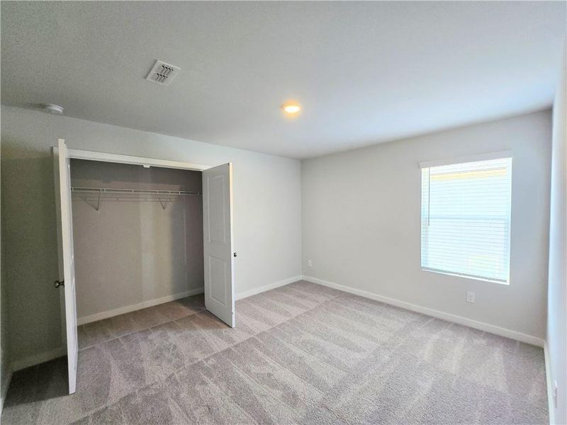Spacious, unfurnished interior of a new home in Hawthorne Reserve, Dallas (Image 17).